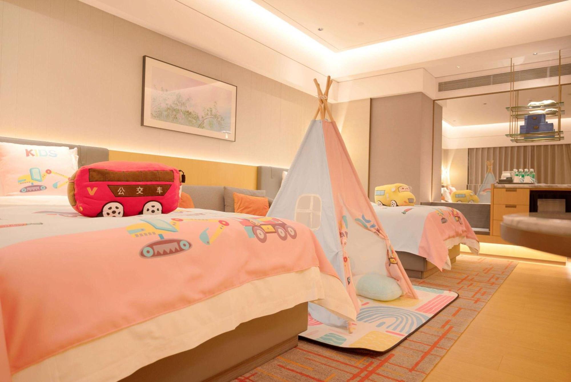 Wyndham Grand Zhaoqing Downtown Otel Dış mekan fotoğraf